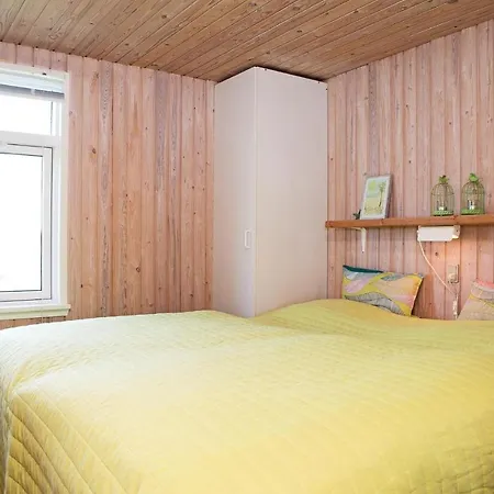 4 Bedroom Beautiful In *